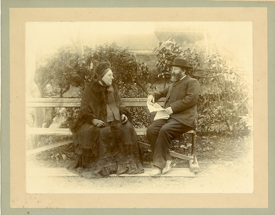 Thomas Sargent and Sarah Ely Fryer/Sargent