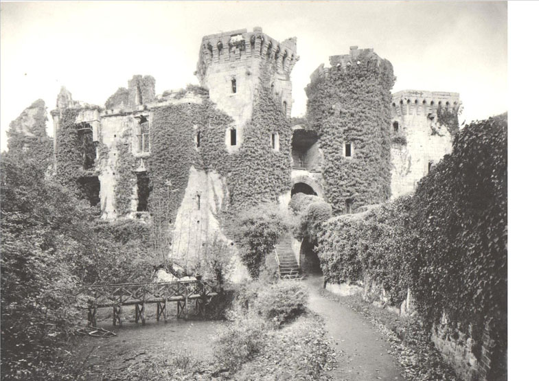 Raglan Castle – view of the front in a large print from perhaps 1900-10